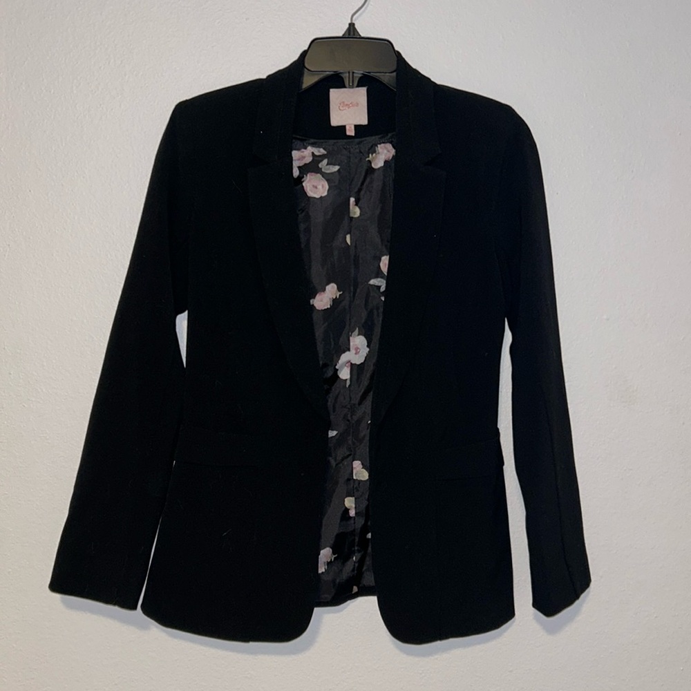 Small Black Blazer!
